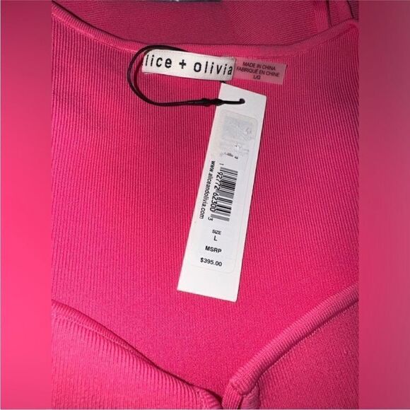 Alice + Olivia NWT Hilaria Lace Front Top in Wild Pink Size Large MSRP $395 - Picture 6 of 6